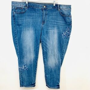 Talbots Flawless Jeans Woman 22W  Girlfriend Embroidery‎ Floral Pockets Casual